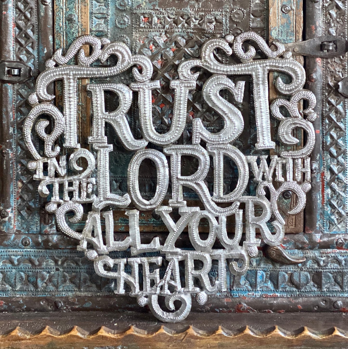 Trust in the Lord with all your Heart Wall Hanging Plaque